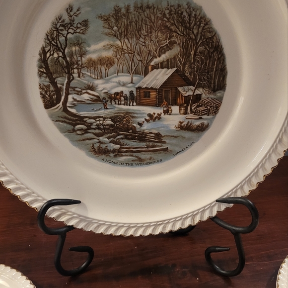 Harkerware U. S. A. Since 1840 Currier & Ives Dinnerware with gold rim - Picture 7 of 9